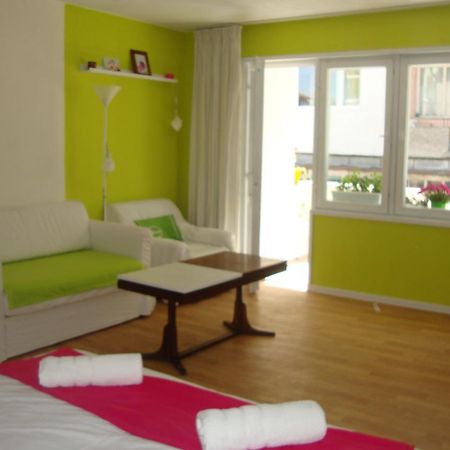 Guest Rooms Colours 卡赞勒克 外观 照片