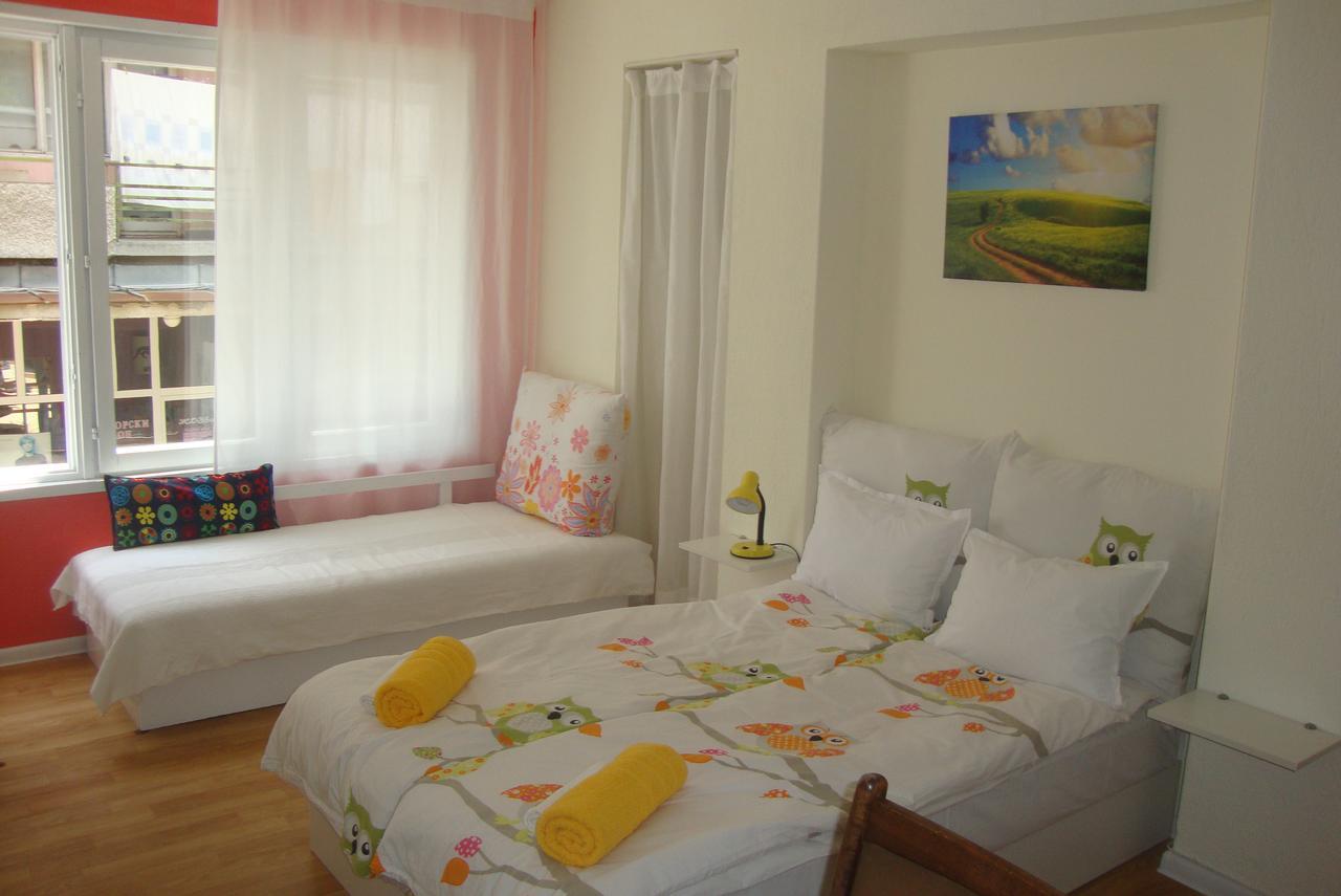 Guest Rooms Colours 卡赞勒克 外观 照片